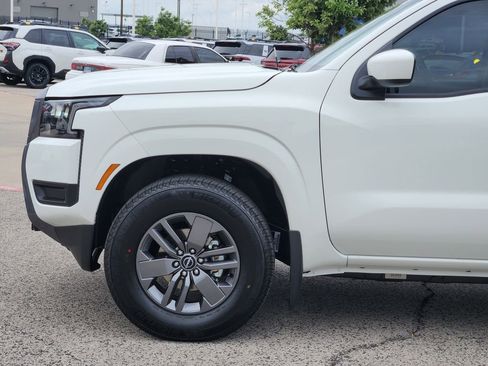 New 2026 Nissan Frontier SV RWD image 6