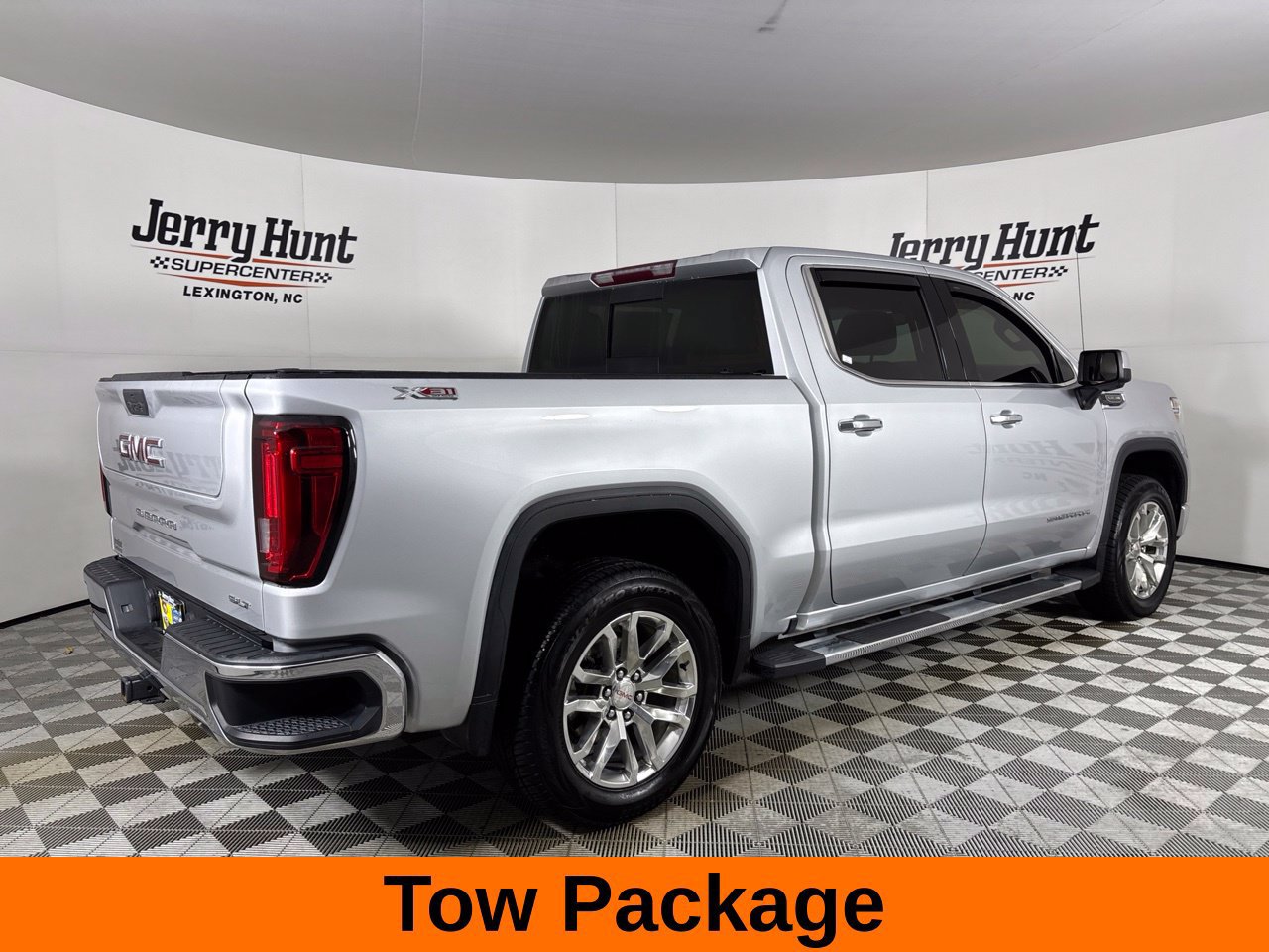 Used 2019 GMC Sierra 1500 SLT w/ SLT Premium Package AWD/4WD image 5
