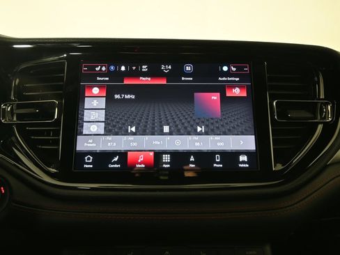 Used 2025 Dodge Durango GT AWD/4WD image 28