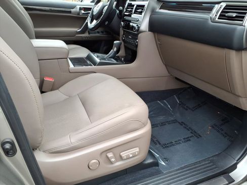 Certified 2023 Lexus GX 460 Premium image 9