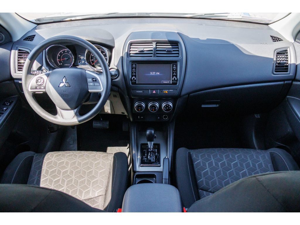 Used 2025 Mitsubishi Outlander Sport ES AWD/4WD image 12