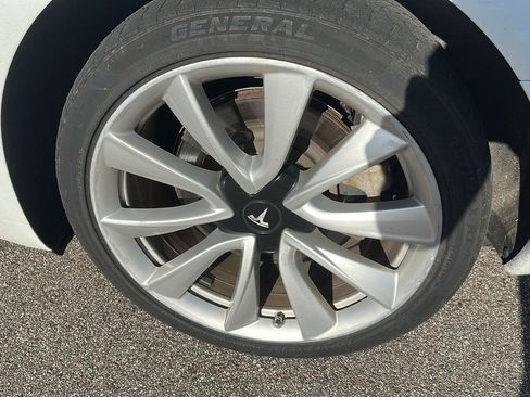 Used 2018 Tesla Model 3 Long Range AWD/4WD image 20