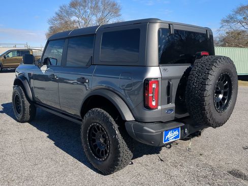 Certified 2024 Ford Bronco Badlands image 5