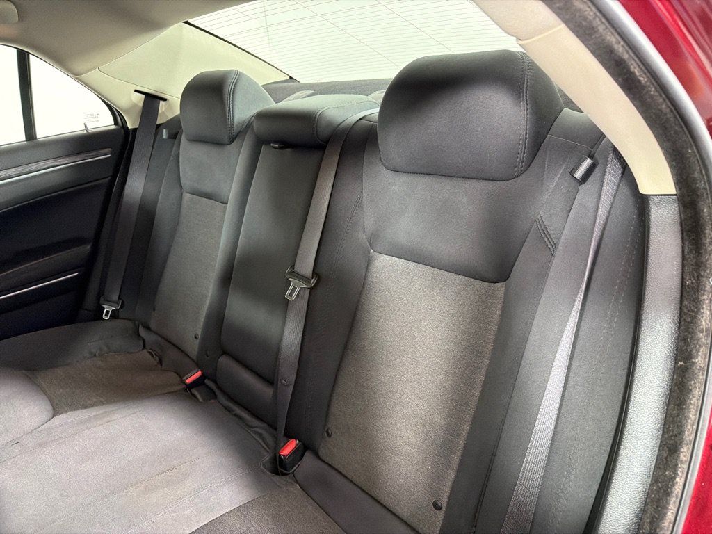 Used 2019 Chrysler 300 Touring w/ Sport Appearance Package RWD image 19