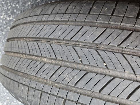 Used 2024 Chevrolet Equinox LS image 9