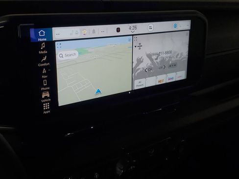 Used 2025 Jeep Wrangler Sahara image 18