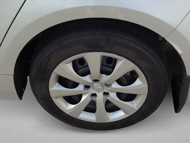 Certified 2025 Toyota Corolla LE FWD image 7