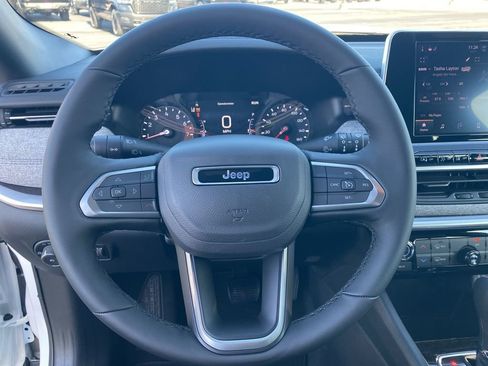 New 2026 Jeep Compass Latitude image 15
