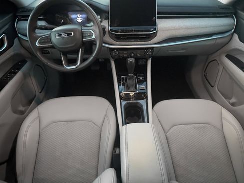 Used 2022 Jeep Compass Latitude w/ Sun and Sound Group image 14