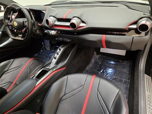 Used 2020 Ferrari 812 Superfast image 24