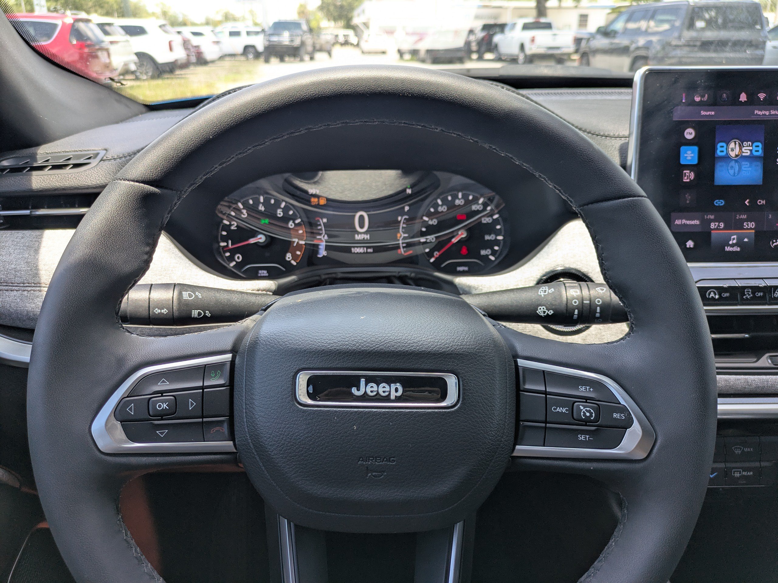 Used 2024 Jeep Compass Latitude AWD/4WD image 21