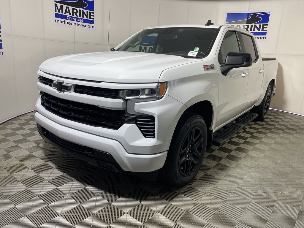 Used 2023 Chevrolet Silverado 1500 RST w/ Z71 Off-Road Package AWD/4WD image 11