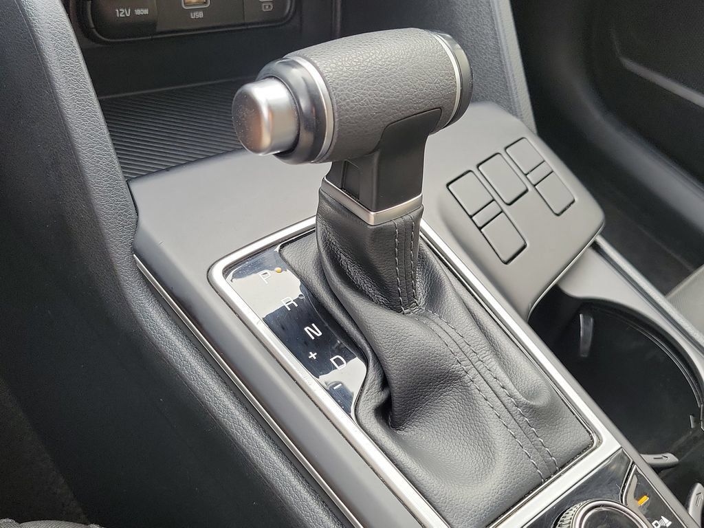 Used 2024 Kia Sportage LX FWD image 34