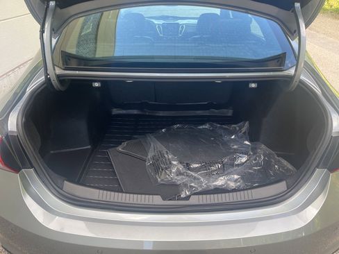 Used 2025 Chevrolet Malibu LT w/ Redline Edition image 10