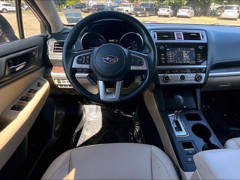 Used 2015 Subaru Outback 2.5i Limited w/ Popular Package #4 AWD/4WD image 7
