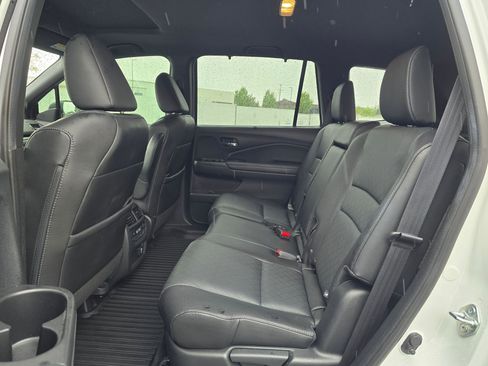 Used 2021 Honda Passport Elite image 13