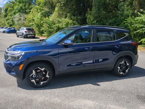 Used 2026 Kia Seltos EX image 8