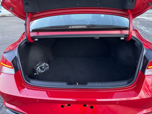 Certified 2023 Hyundai Elantra Limited w/ Cargo Package image 21