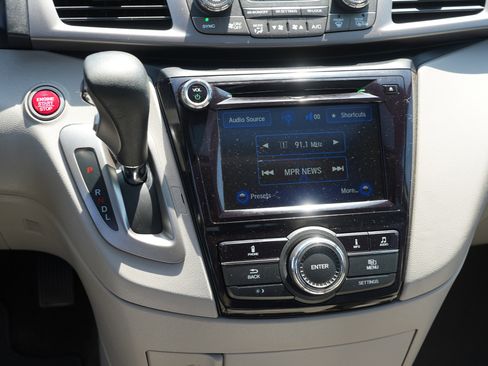 Used 2015 Honda Odyssey EX-L image 22