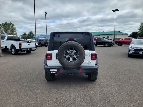 Used 2019 Jeep Wrangler Unlimited Rubicon AWD/4WD image 4