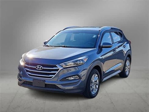 Used 2017 Hyundai Tucson SE image 4