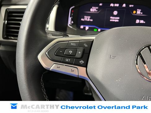 Used 2022 Volkswagen Atlas Cross Sport SE AWD/4WD image 10