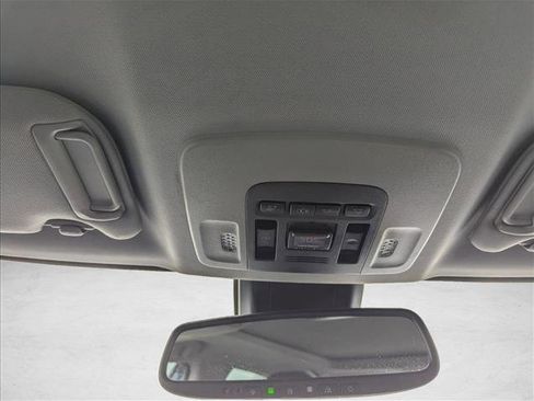 Used 2019 Toyota Camry XSE image 21