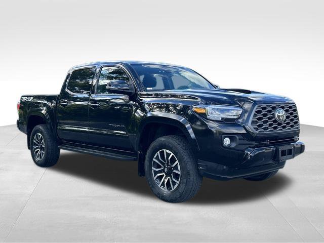 Used 2023 Toyota Tacoma TRD Sport w/ Black Out Package (TMS) AWD/4WD image 7