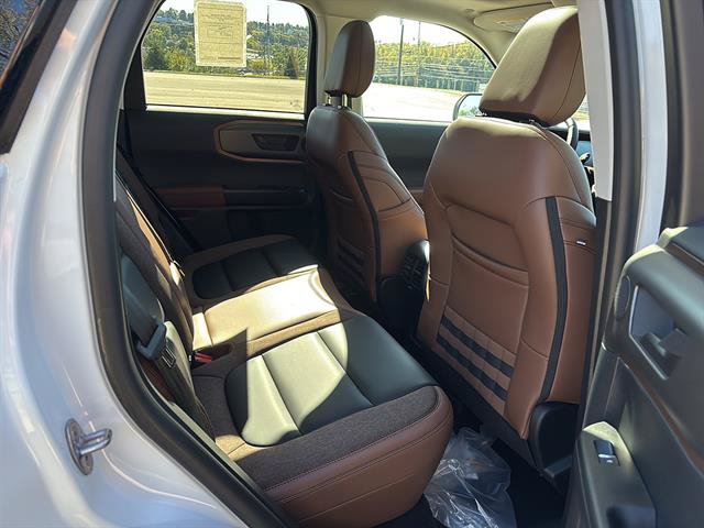 New 2026 Ford Bronco Sport Outer Banks AWD/4WD image 17