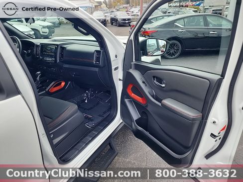 Certified 2024 Nissan Frontier PRO-4X w/ Technology Package image 31