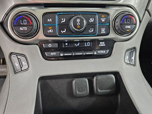 Used 2016 Chevrolet Tahoe LT image 31