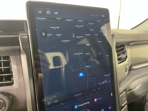 New 2025 Ford F150 Lightning Flash image 7