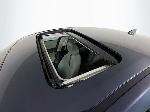 Used 2021 Honda Civic EX image 16