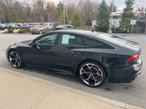 Used 2024 Audi RS 7 Performance image 43