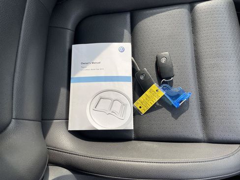 Used 2013 Volkswagen Tiguan SE FWD image 28