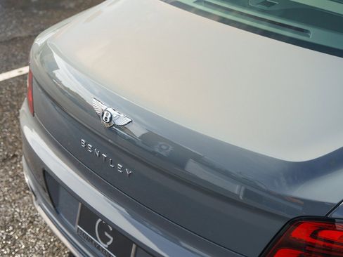 Used 2025 Bentley Flying Spur Speed image 30