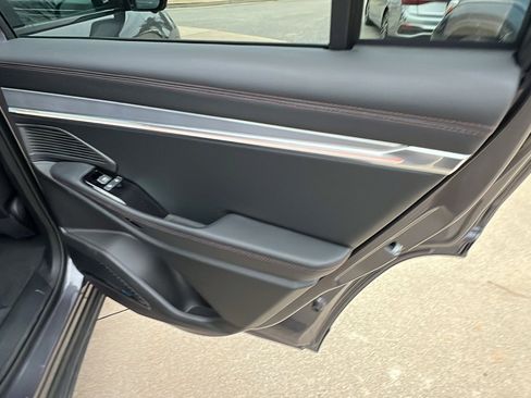 Used 2024 Jeep Wagoneer Launch Edition image 22