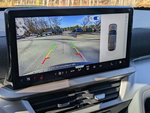 New 2026 Ford Explorer Active image 19