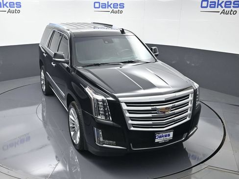 Used 2020 Cadillac Escalade Platinum AWD/4WD image 52