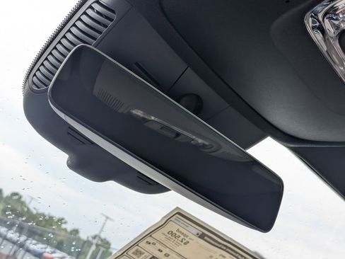 New 2026 Mercedes-Benz GLB 250 image 28