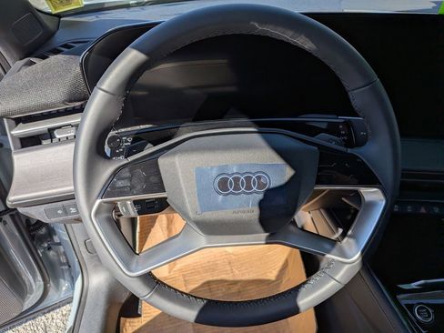 New 2026 Audi Q3 quattro 2.0T image 10