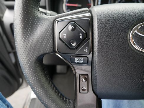 Certified 2024 Toyota 4Runner TRD Off-Road image 29