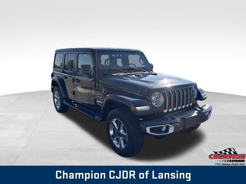 Used 2021 Jeep Wrangler Unlimited Sahara w/ Uconnect 4C Nav & Sound Group AWD/4WD image 10