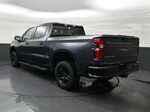 Used 2020 Chevrolet Silverado 1500 Custom Trail Boss w/ Custom Convenience Package AWD/4WD image 3