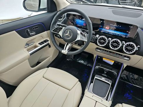 New 2026 Mercedes-Benz GLA 250 4MATIC image 28