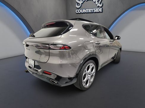 Used 2025 Alfa Romeo Tonale w/ Premium Package AWD/4WD image 18