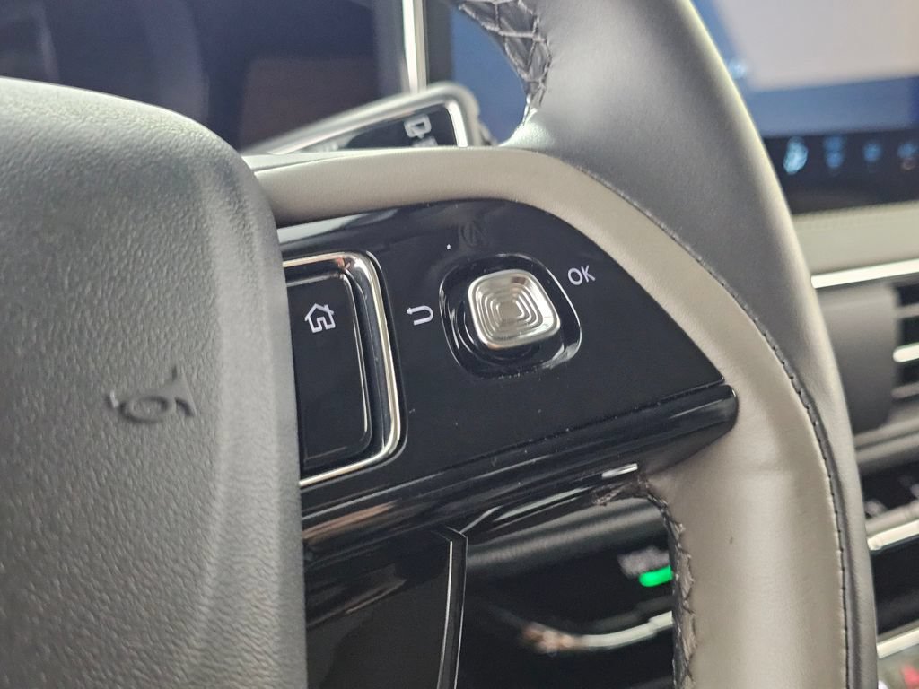 New 2025 Lincoln Corsair Grand Touring w/ Jet Appearance Package AWD/4WD image 29