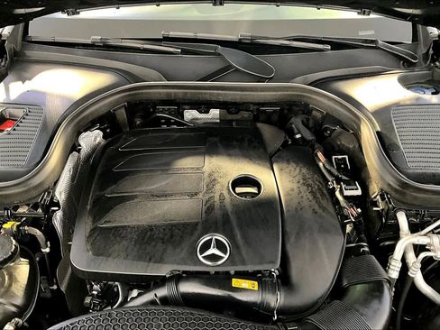 Used 2022 Mercedes-Benz GLC 300 4MATIC image 30