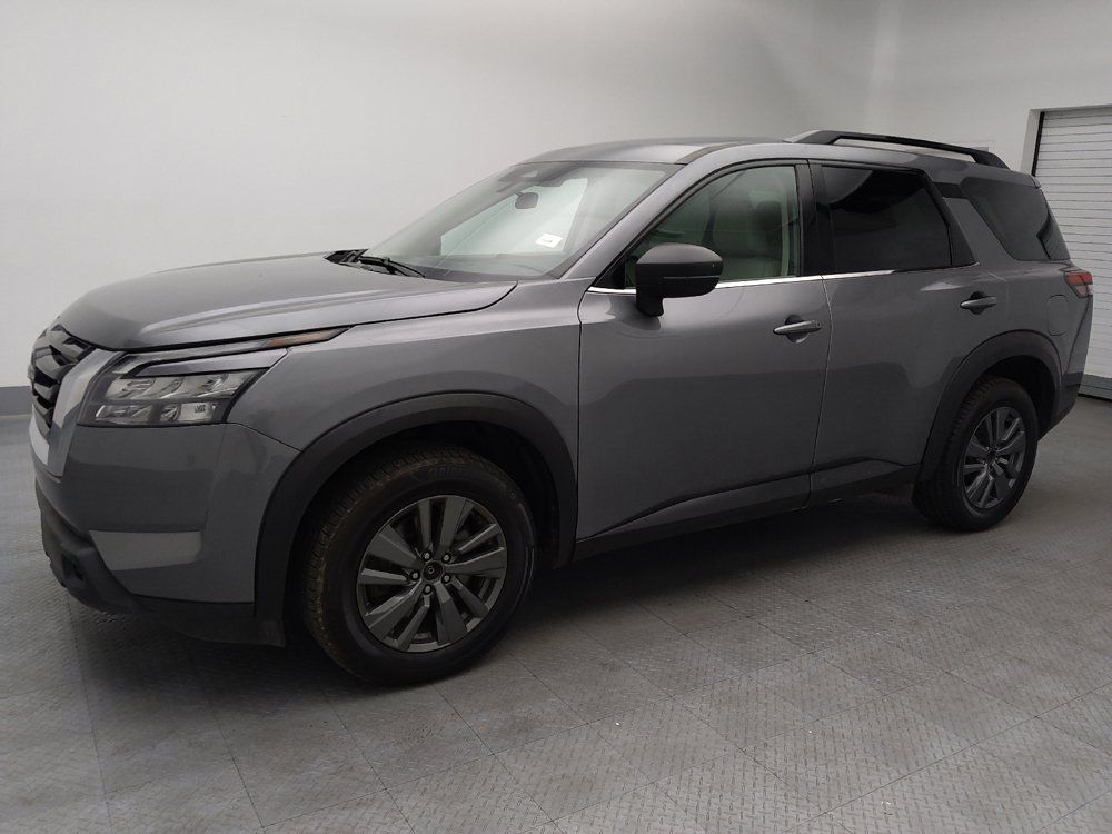 Used 2023 Nissan Pathfinder SV w/ Cargo Package AWD/4WD image 2