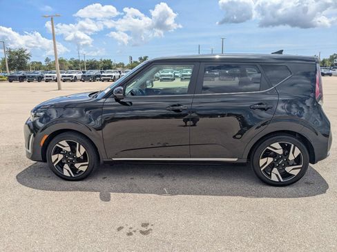 Certified 2023 Kia Soul GT-Line FWD image 8